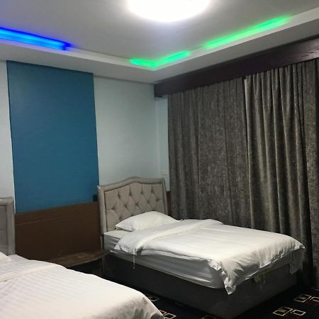دار العزاب - عزاب فقط Aparthotel Jidda Exteriör bild
