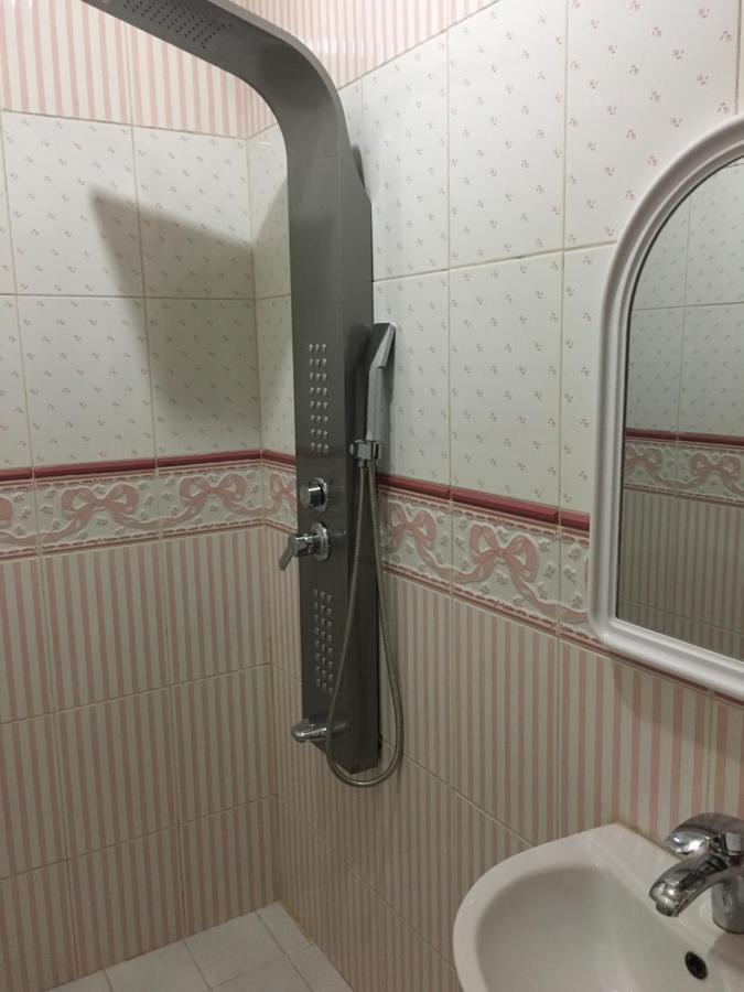 دار العزاب - عزاب فقط Aparthotel Jidda Exteriör bild